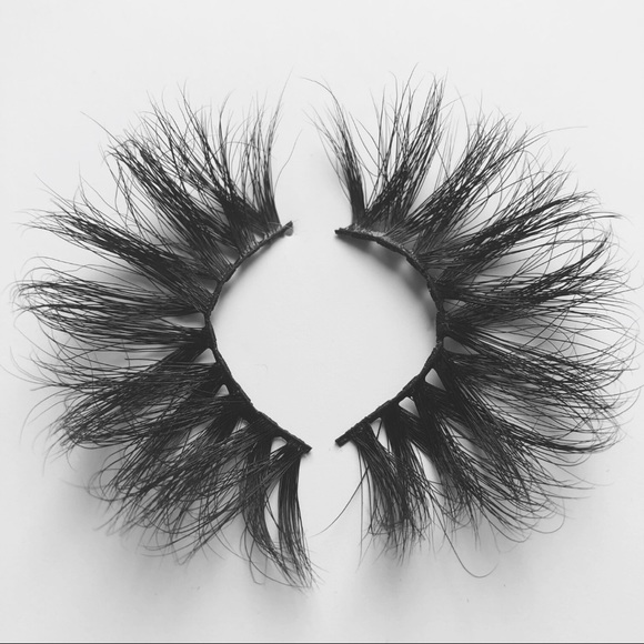 SELFIE - Picture 1 of 5